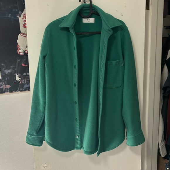 XXS Aritzia Shacket - Picture 1 of 3